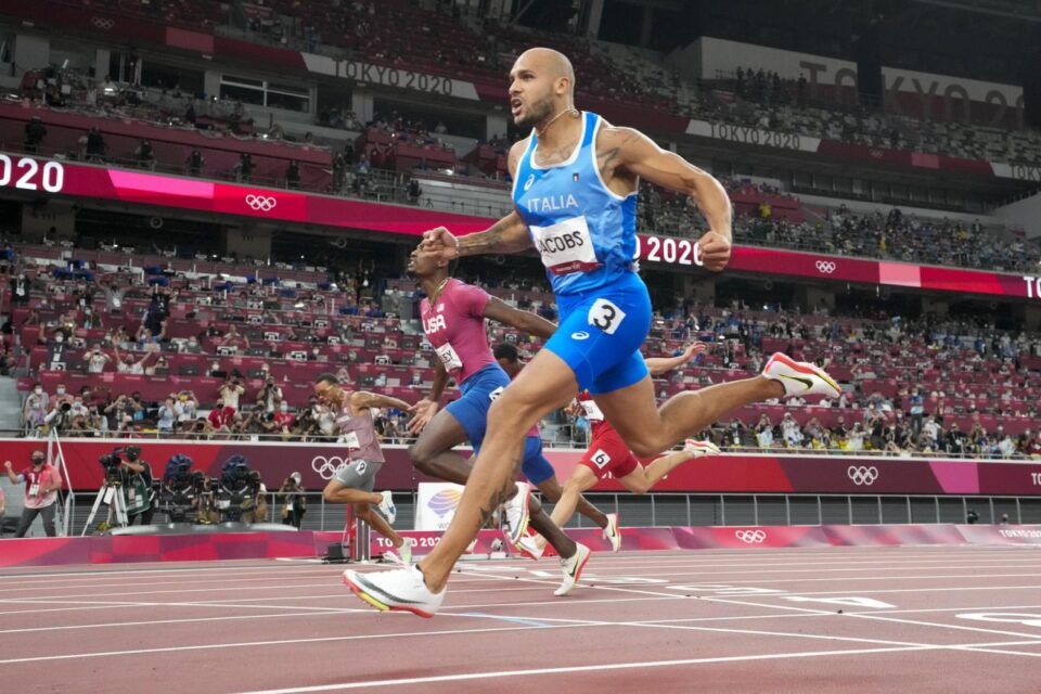 L'uomo più veloce del mondo Marcell Jacobs! Analysi Sportiva L'uomo più veloce del mondo Marcell Jacobs! Analysi Sportiva